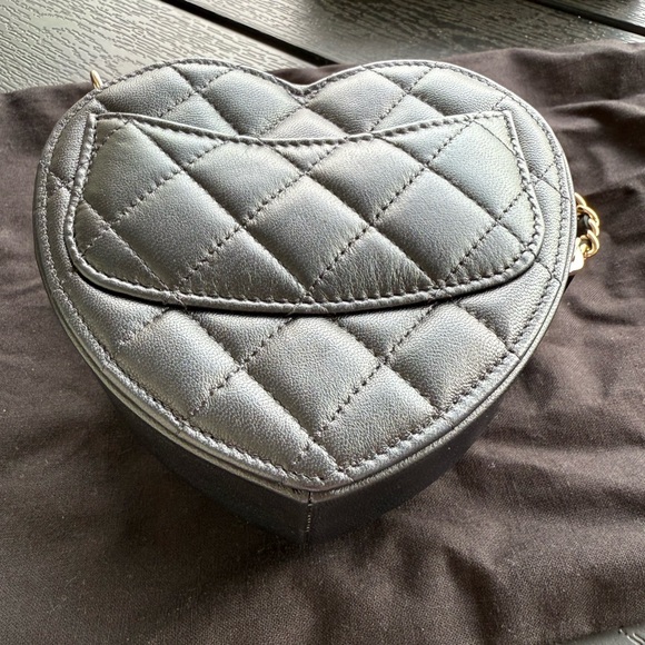 Chanel Mini Lambskin 22s CC in Love Heart Crossbody - Picture 11 of 17